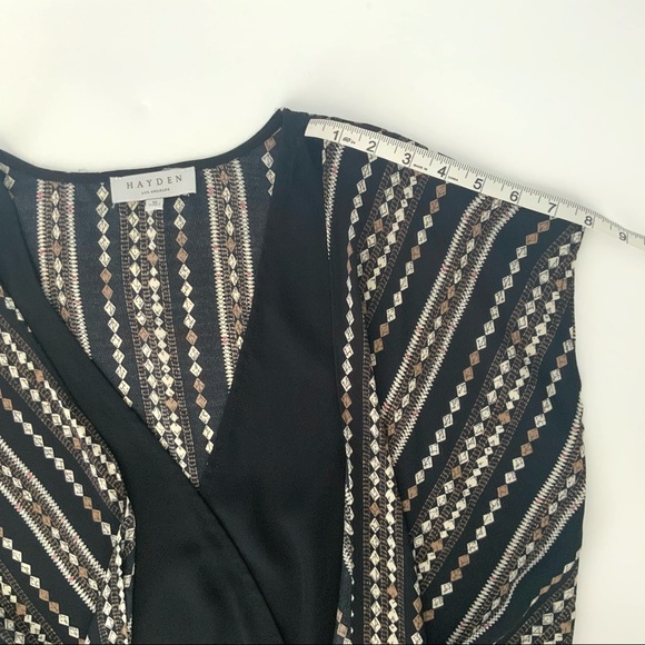 Hayden Los Angles Cap Sleeve Tie Front Top - Picture 12 of 14